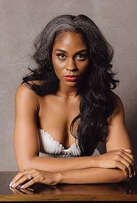 Somkele Iyamah-Idhalama