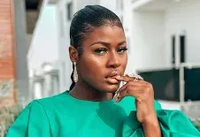 Alex Asogwa photo