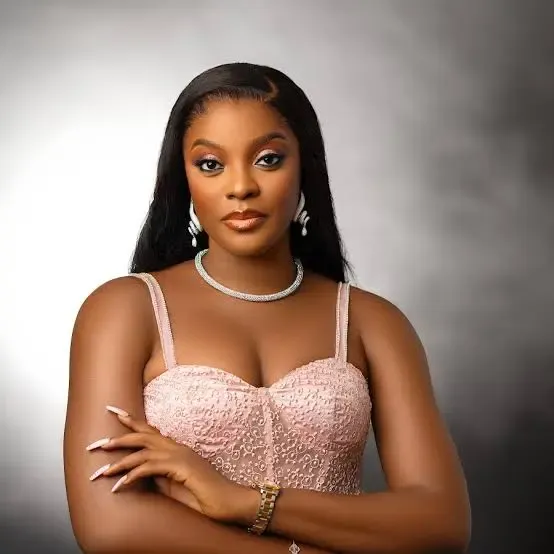 Miwa Olorunfemi photo