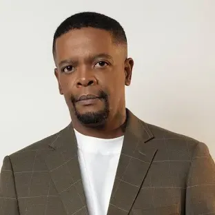 Trevor Gumbi photo